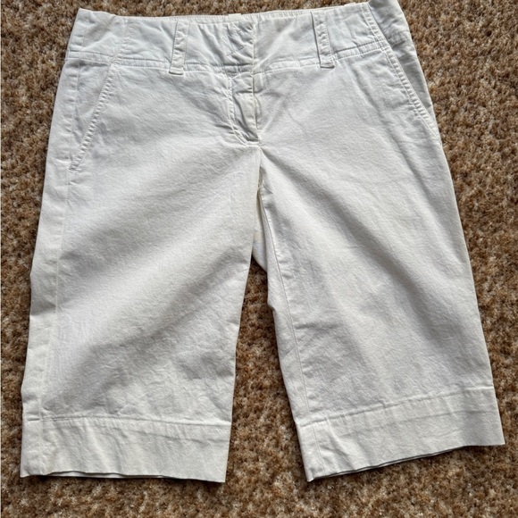 Theory Women's white Shorts size 2 - Picture 1 of 6